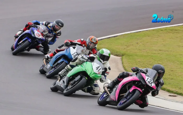 Cá cược đua xe mô tô là gì? Các loại kèo đua xe phổ biến